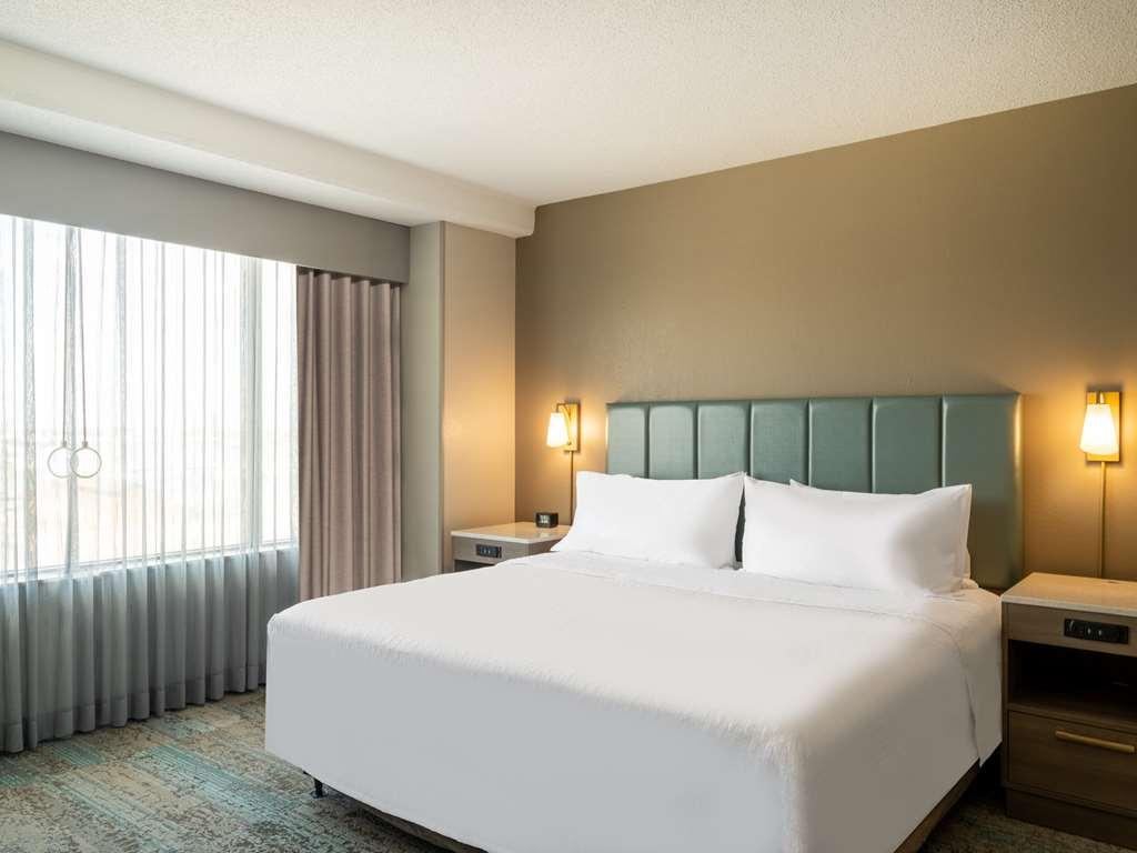 Homewood Suites By Hilton Toledo Downtown 객실 사진