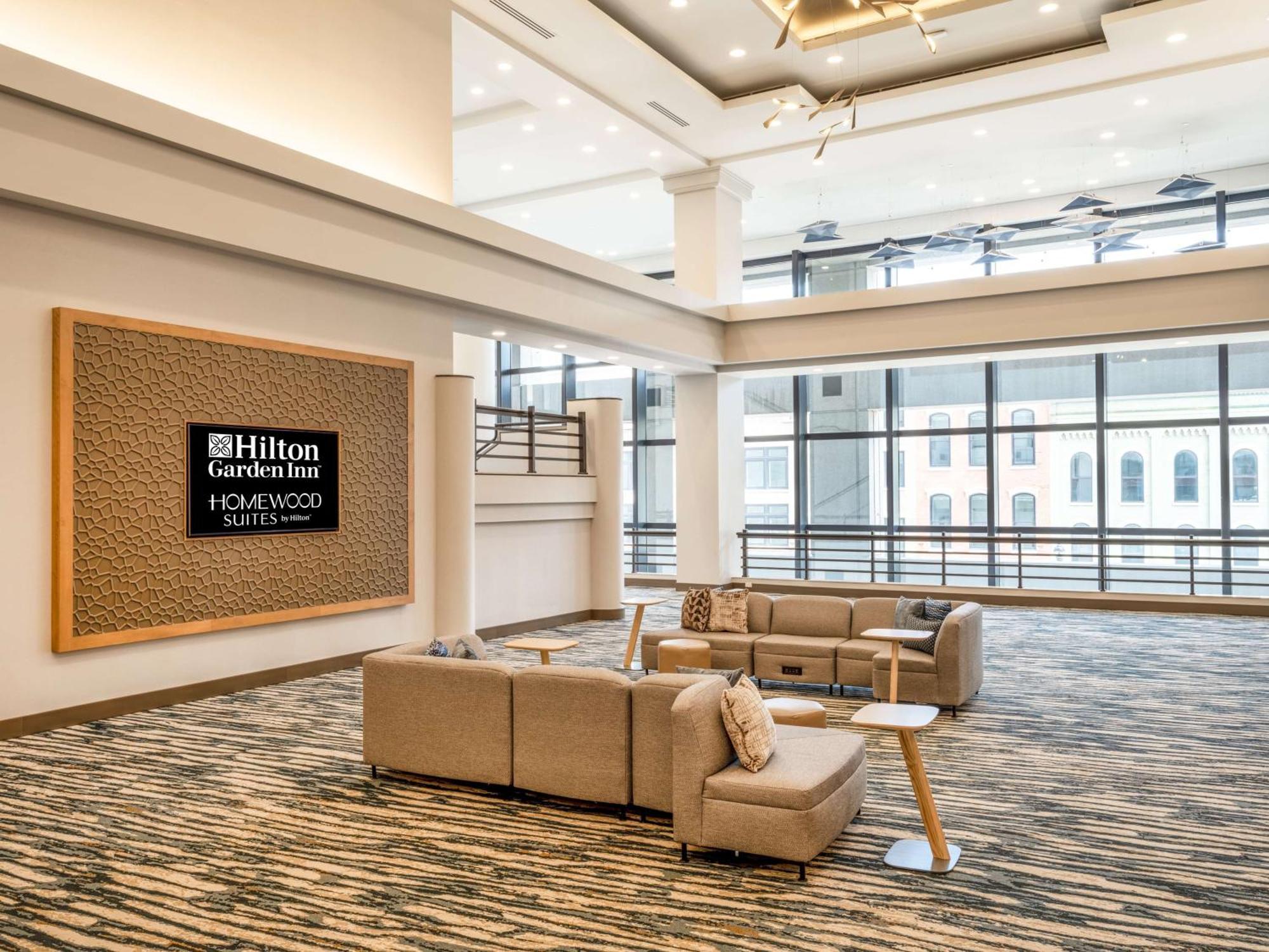 Homewood Suites By Hilton Toledo Downtown 외부 사진